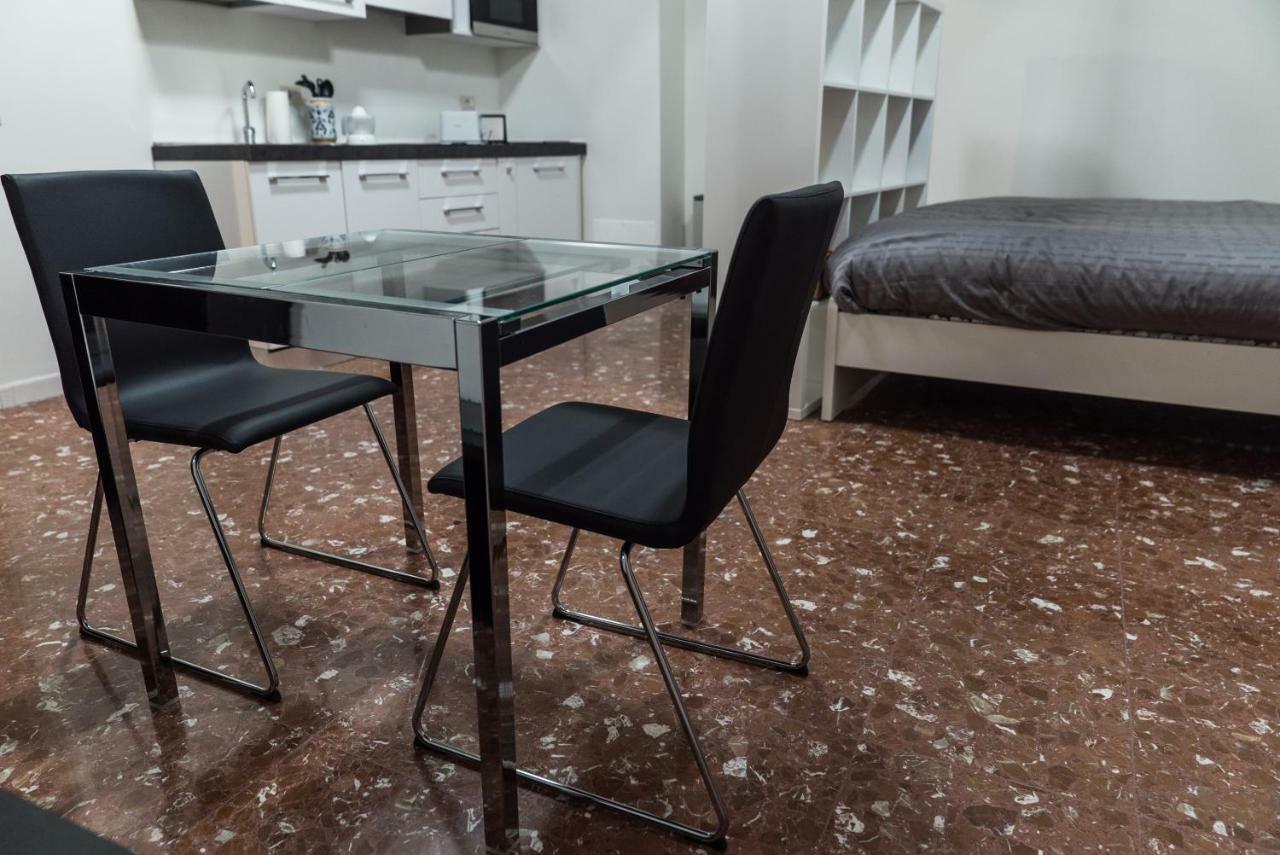 Modern Apartments ปาเลสตรินา ภายนอก รูปภาพ