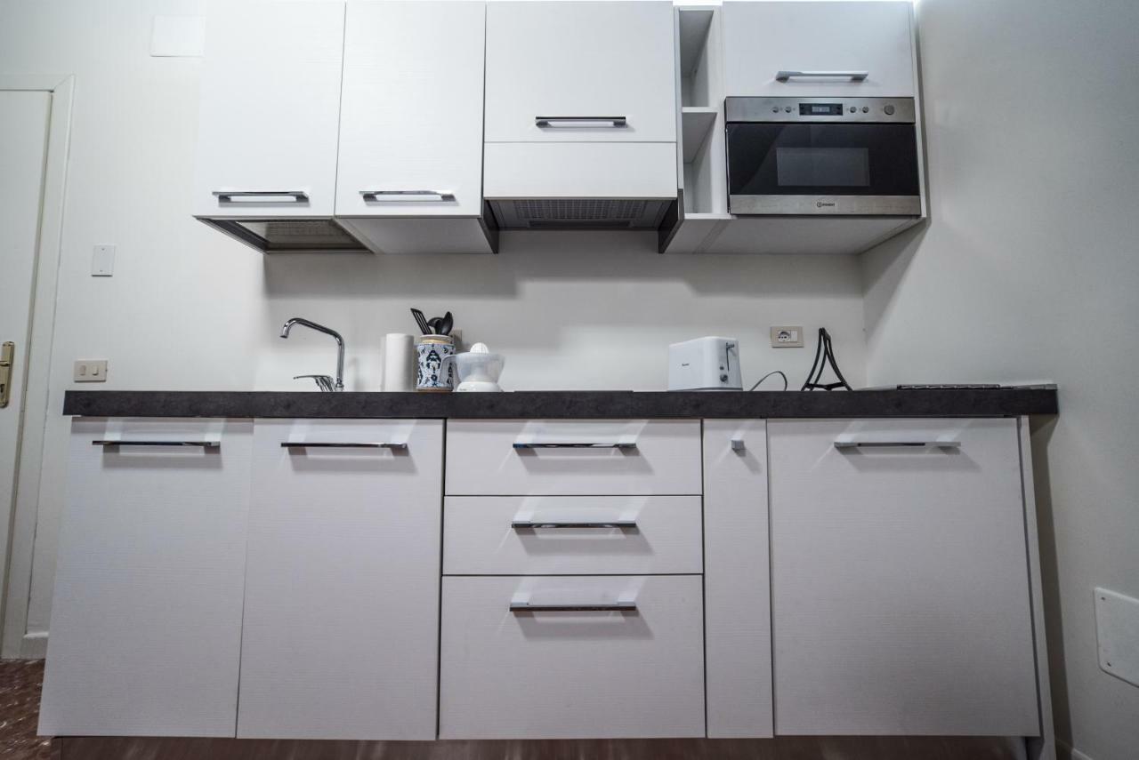 Modern Apartments ปาเลสตรินา ภายนอก รูปภาพ